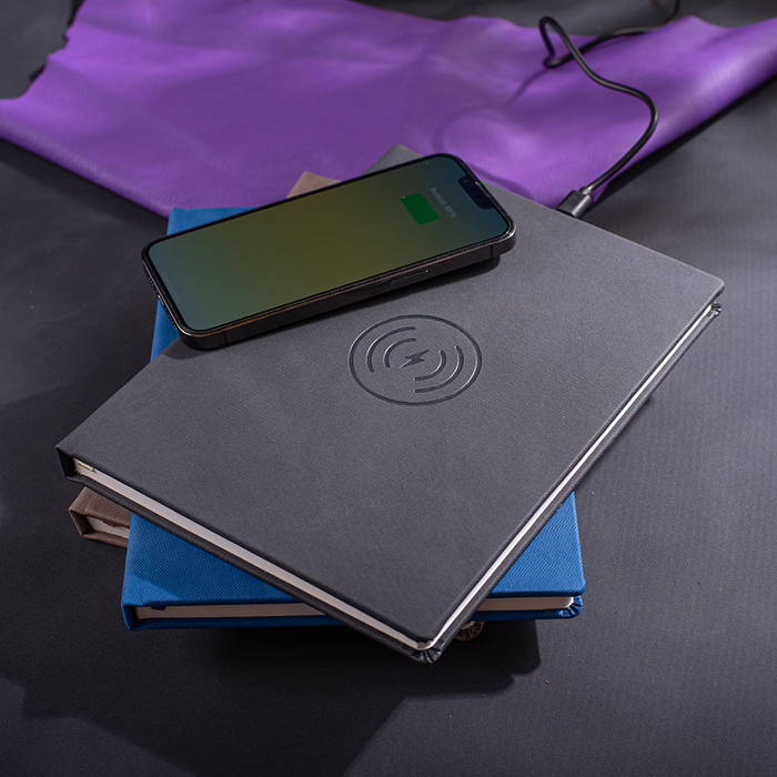 Agendă Tech, 16 x 22 cm, Unika