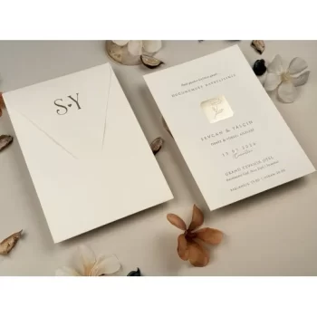 Invitație nuntă dreptunghiulară cu floare alb/auriu 13321 Elite