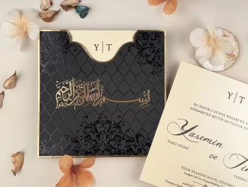 Invitație nuntă elegantă pătrată plic negru/auriu 63665 Elite